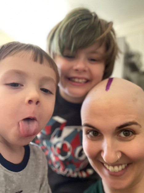 Camille with her kids during chemo